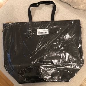 Cuyana Oversized Carryall Tote 2.0 Black